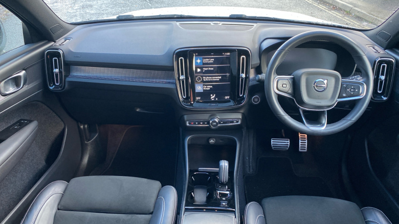 Volvo Xc40 2.0 B4P R DESIGN 5dr Auto Petrol Estate